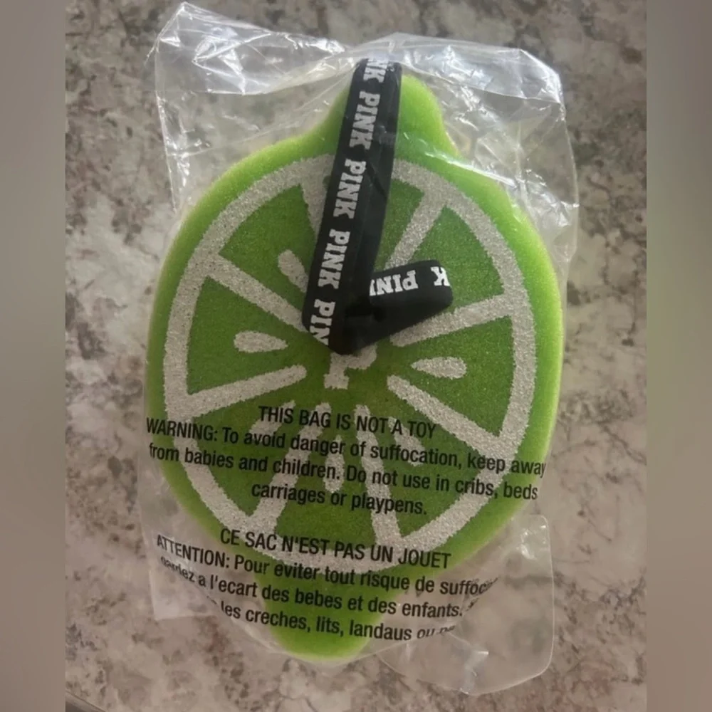 VS PINK Bubble Bath Sponge - Lemon Lime NWT